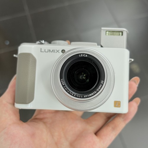 Panasonic lumix dmc lx7 1 - lumix, 10,1